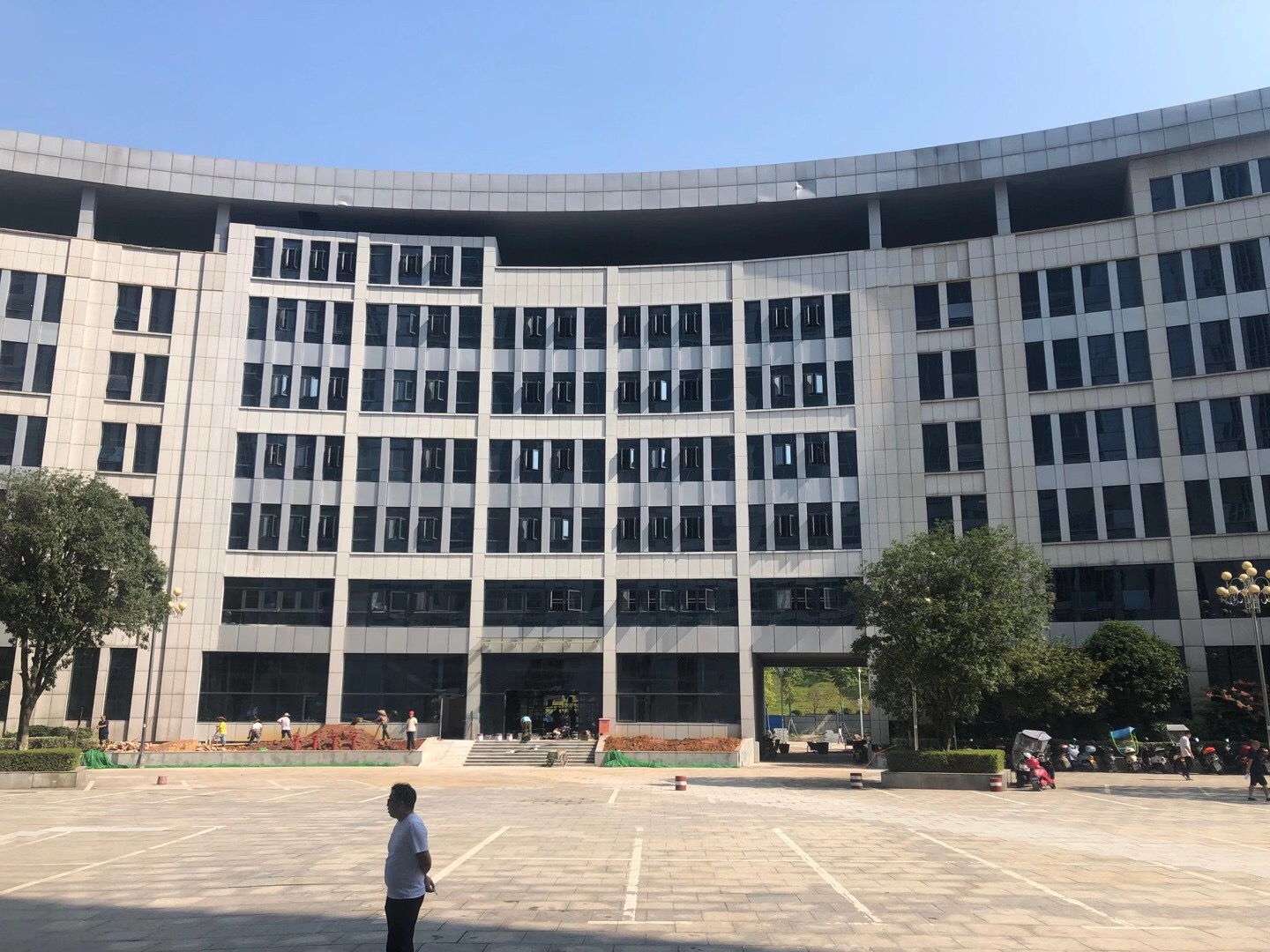 懷化市民服務(wù)中心消防整改、便民服務(wù)設(shè)施改擴(kuò)建及修繕工程